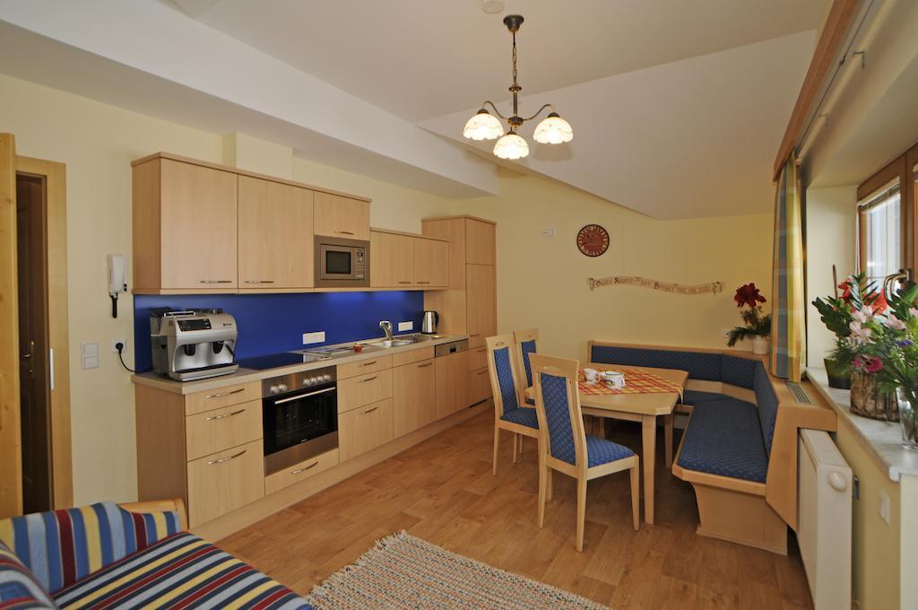 Appartement Alpenblume Schladming Zimmer foto